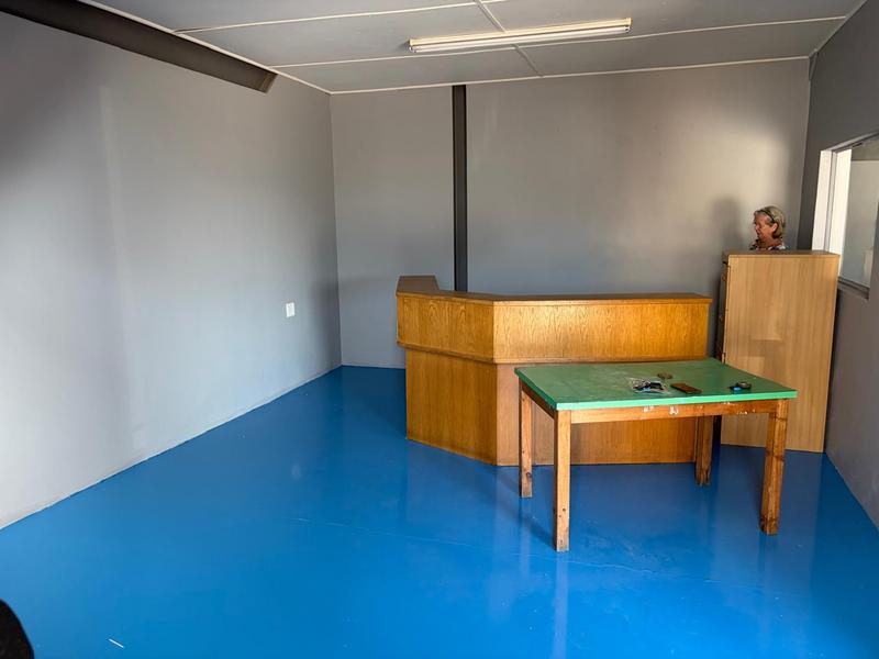 To Let Commercial Property for Rent in Cotswold Eastern Cape